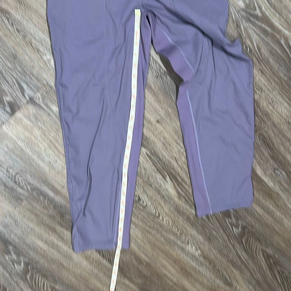 Lululemon dance studio purple cropped jogger pants 6 - Picture 8 of 11